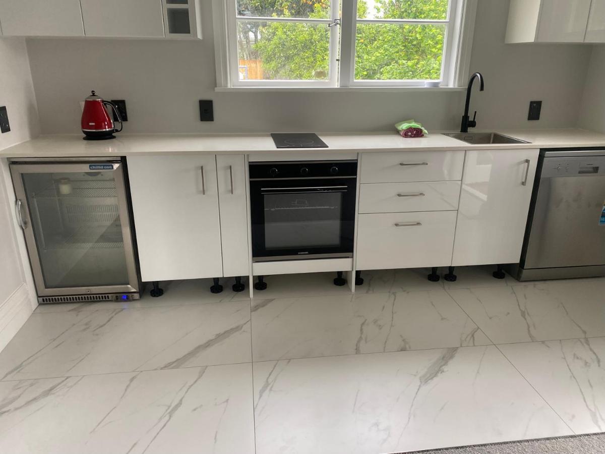מרטינבורו Prodigal Daughter Gourmet Lodge מראה חיצוני תמונה