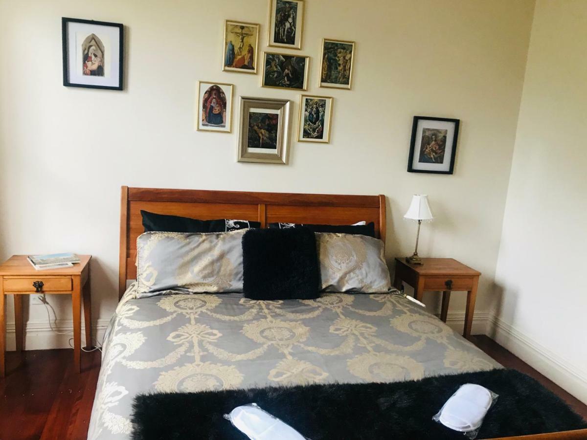 מרטינבורו Prodigal Daughter Gourmet Lodge מראה חיצוני תמונה
